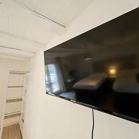 Satzveyhouse Fuer Gruppen Monteure Bis 11 Pers Inkl Wlan Tv Vollausstattung 7 Zimmer Prázdninový dům *