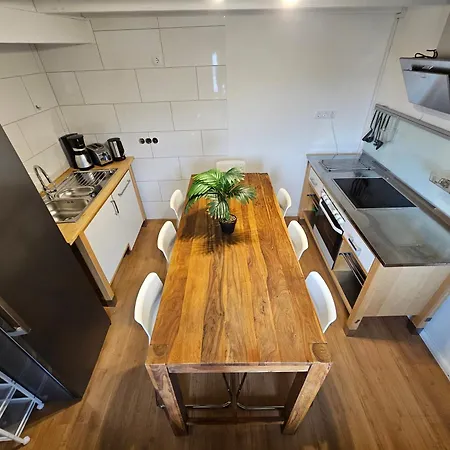 Satzveyhouse Fuer Gruppen Monteure Bis 11 Pers Inkl Wlan Tv Vollausstattung 7 * 梅谢尼希